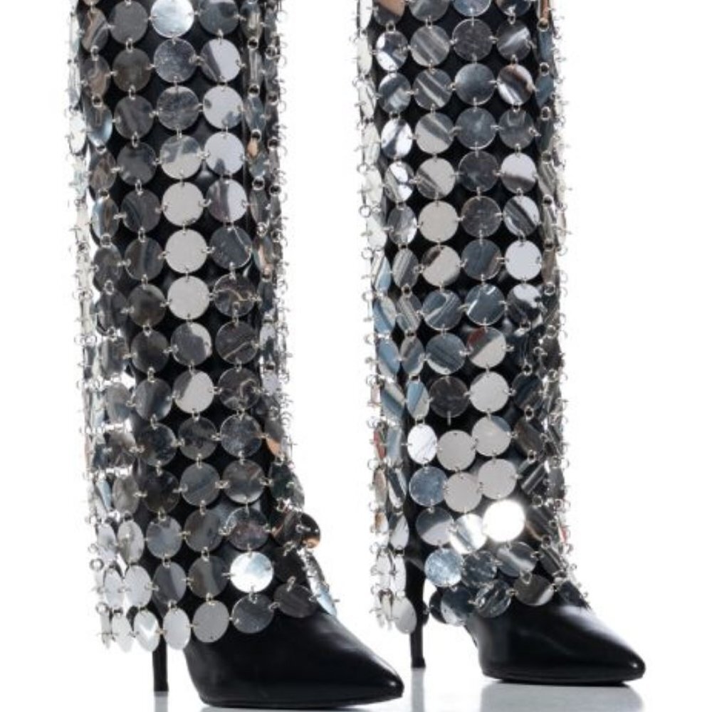 AZALEA WANG " SILVER DOMAIN " SILVER DISC EMBELLISHED BOOT  BLACK ( BRAND NEW!!!
